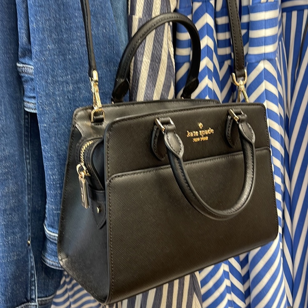 Kate Spade Madison Saffiano Leather Small Satchel
COLOR:
Black 
NWT - Picture 16 of 16